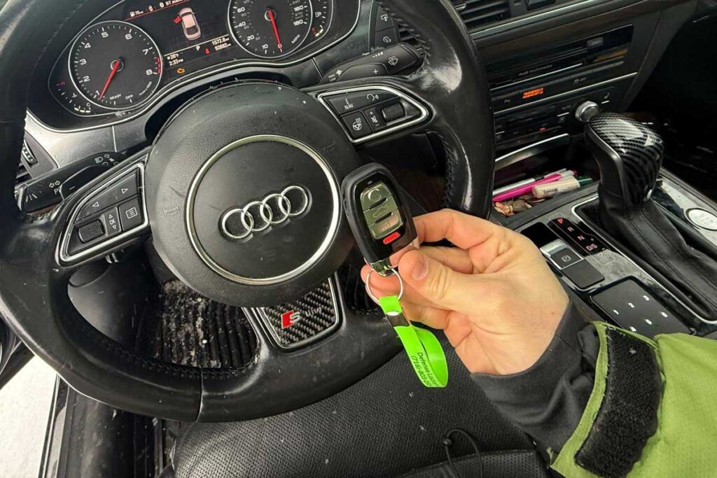 Car key service at the steering wheel in Buffalo, NY